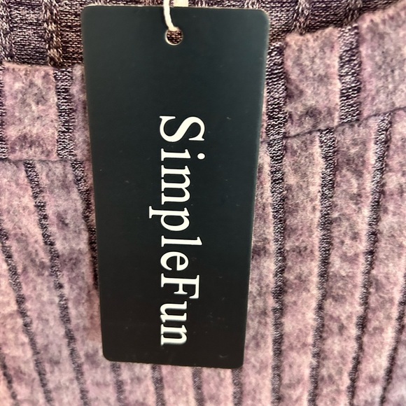 Simple Fun Women’s Purple Sweater Tunic
NWT

Size XL - Picture 6 of 7